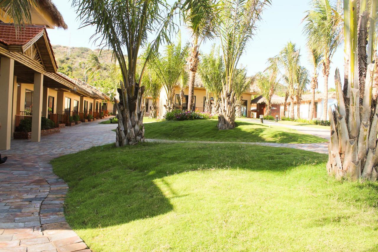 Eagles Beach Resort Phan Thiết Extérieur photo
