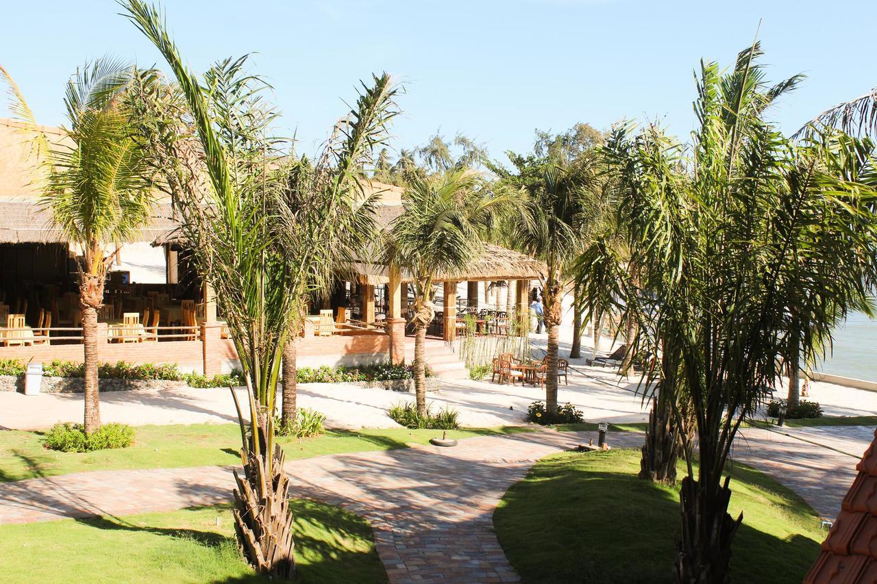 Eagles Beach Resort Phan Thiết Extérieur photo